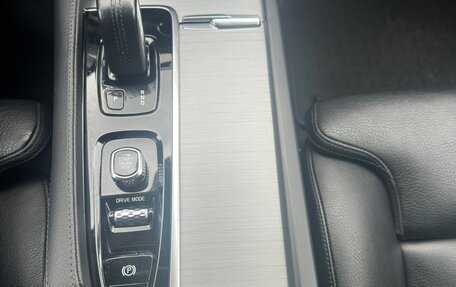 Volvo XC90 II рестайлинг, 2019 год, 4 850 000 рублей, 14 фотография