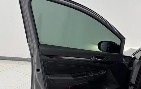 Volkswagen Golf VIII, 2022 год, 2 250 000 рублей, 12 фотография