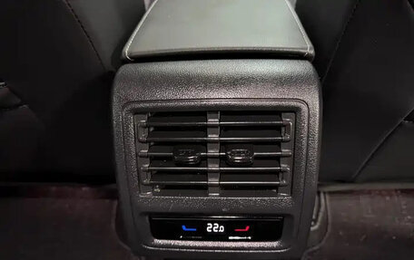 Volkswagen Golf VIII, 2022 год, 2 250 000 рублей, 13 фотография