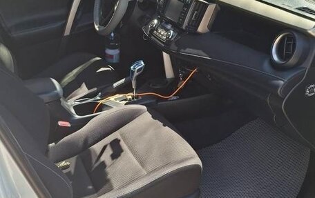 Toyota RAV4, 2013 год, 1 800 000 рублей, 7 фотография