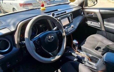 Toyota RAV4, 2013 год, 1 800 000 рублей, 5 фотография