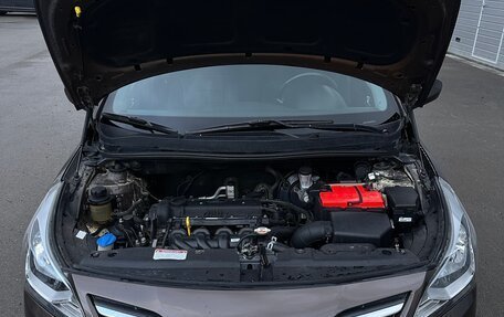 Hyundai Solaris II рестайлинг, 2015 год, 990 000 рублей, 9 фотография