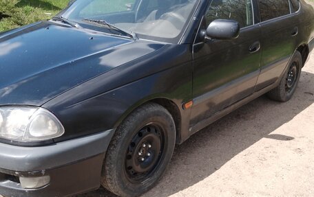 Toyota Avensis III рестайлинг, 1998 год, 250 000 рублей, 5 фотография