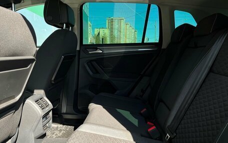 Volkswagen Tiguan II, 2018 год, 1 798 900 рублей, 11 фотография