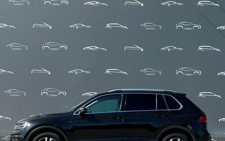 Volkswagen Tiguan II, 2018 год, 1 798 900 рублей, 13 фотография