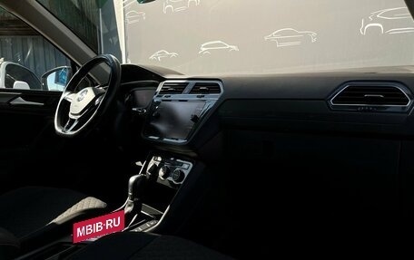 Volkswagen Tiguan II, 2018 год, 1 798 900 рублей, 7 фотография