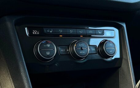 Volkswagen Tiguan II, 2018 год, 1 798 900 рублей, 18 фотография