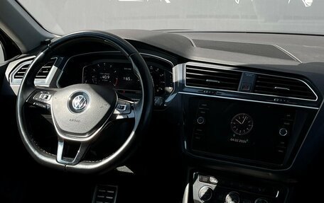 Volkswagen Tiguan II, 2018 год, 1 798 900 рублей, 16 фотография