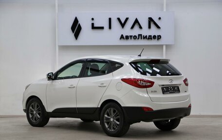 Hyundai ix35 I рестайлинг, 2015 год, 1 195 000 рублей, 4 фотография