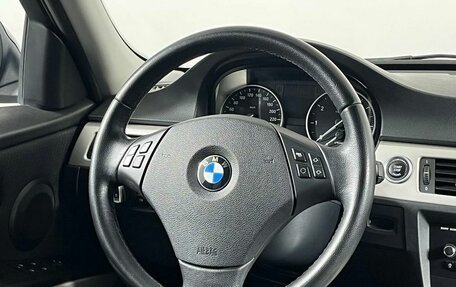 BMW 3 серия, 2011 год, 1 389 000 рублей, 16 фотография
