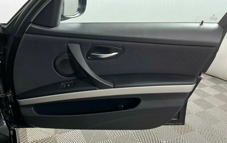 BMW 3 серия, 2011 год, 1 389 000 рублей, 27 фотография