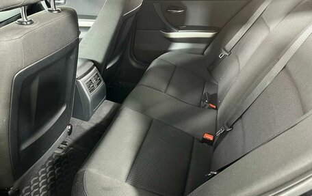 BMW 3 серия, 2011 год, 1 389 000 рублей, 26 фотография