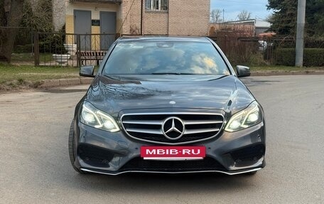 Mercedes-Benz E-Класс, 2013 год, 1 860 000 рублей, 3 фотография