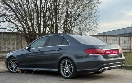 Mercedes-Benz E-Класс, 2013 год, 1 860 000 рублей, 9 фотография