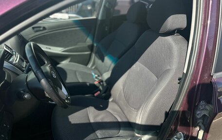 Hyundai Solaris II рестайлинг, 2012 год, 740 000 рублей, 15 фотография