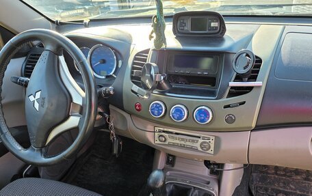 Mitsubishi L200 IV рестайлинг, 2008 год, 780 000 рублей, 5 фотография