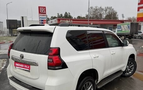 Toyota Land Cruiser Prado 150 рестайлинг 2, 2017 год, 4 300 000 рублей, 2 фотография