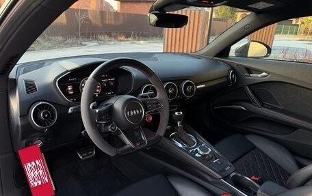 Audi TT RS, 2016 год, 6 800 000 рублей, 21 фотография