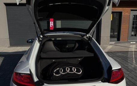Audi TT RS, 2016 год, 6 800 000 рублей, 38 фотография