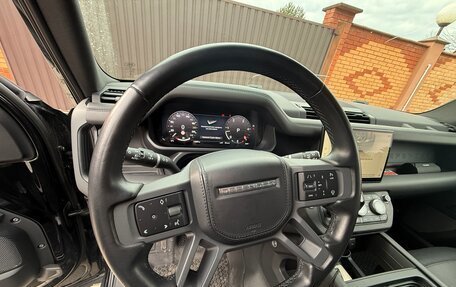 Land Rover Defender II, 2022 год, 9 100 000 рублей, 18 фотография