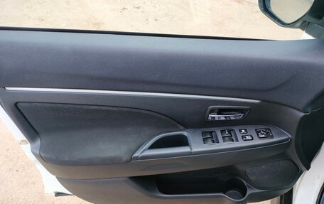 Mitsubishi ASX I рестайлинг, 2011 год, 1 140 000 рублей, 12 фотография