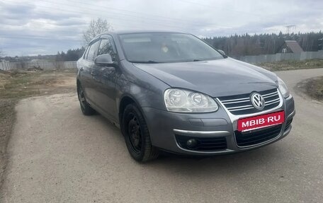 Volkswagen Jetta VI, 2010 год, 390 000 рублей, 3 фотография