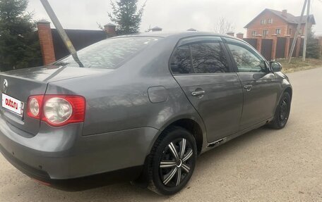 Volkswagen Jetta VI, 2010 год, 390 000 рублей, 14 фотография