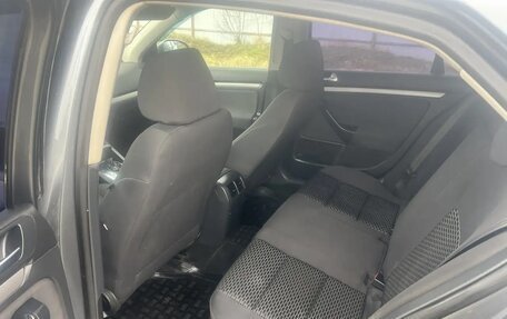 Volkswagen Jetta VI, 2010 год, 390 000 рублей, 17 фотография