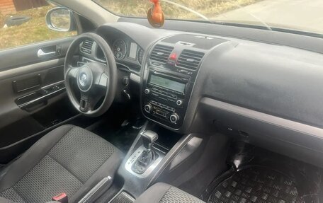 Volkswagen Jetta VI, 2010 год, 390 000 рублей, 25 фотография