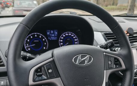 Hyundai Solaris II рестайлинг, 2014 год, 1 100 000 рублей, 6 фотография