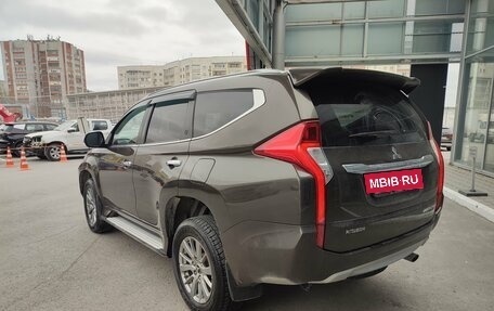 Mitsubishi Pajero Sport III рестайлинг, 2017 год, 2 799 000 рублей, 5 фотография