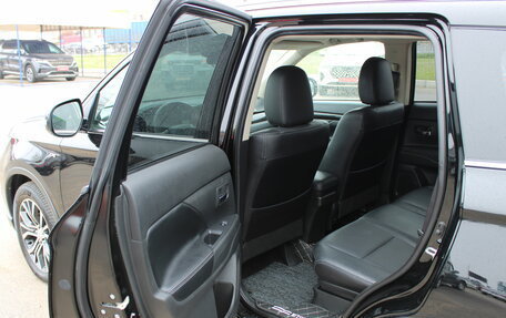 Mitsubishi Outlander III рестайлинг 3, 2018 год, 2 499 000 рублей, 14 фотография