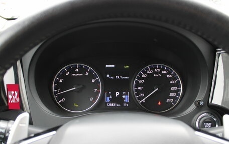 Mitsubishi Outlander III рестайлинг 3, 2018 год, 2 499 000 рублей, 22 фотография