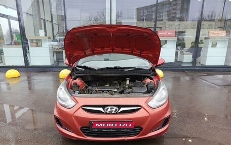 Hyundai Solaris II рестайлинг, 2011 год, 569 500 рублей, 11 фотография