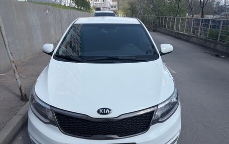 KIA Rio III рестайлинг, 2016 год, 1 100 000 рублей, 1 фотография