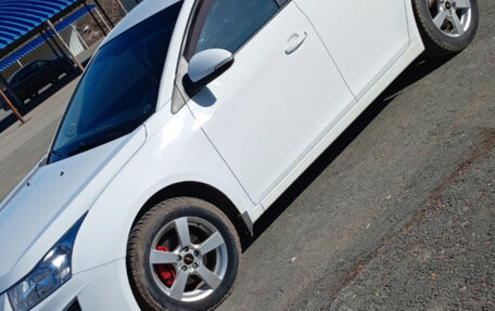 Chevrolet Cruze II, 2014 год, 950 000 рублей, 3 фотография