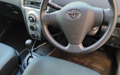 Toyota Vitz, 2005 год, 350 000 рублей, 8 фотография