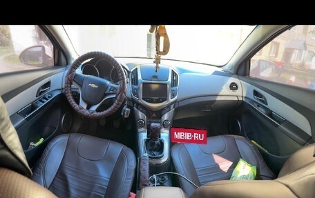 Chevrolet Cruze II, 2014 год, 950 000 рублей, 2 фотография