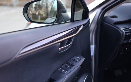 Lexus NX I, 2021 год, 4 700 000 рублей, 24 фотография