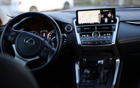 Lexus NX I, 2021 год, 4 700 000 рублей, 34 фотография