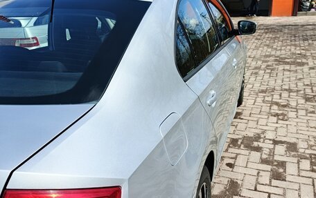 Skoda Rapid I, 2014 год, 900 000 рублей, 6 фотография