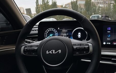 KIA K5, 2023 год, 2 640 000 рублей, 12 фотография