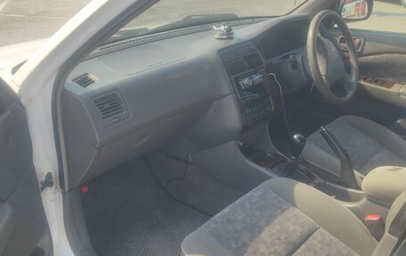 Toyota Carina, 2000 год, 450 000 рублей, 16 фотография