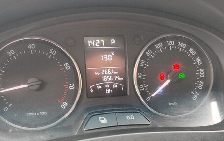 Skoda Rapid I, 2014 год, 900 000 рублей, 4 фотография