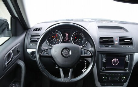 Skoda Yeti I рестайлинг, 2017 год, 1 330 000 рублей, 11 фотография