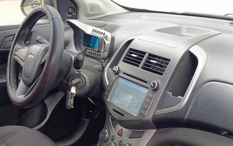 Chevrolet Aveo III, 2015 год, 590 000 рублей, 10 фотография