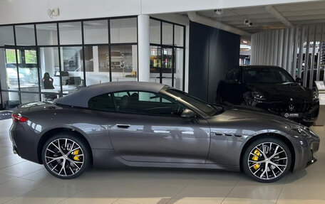 Maserati GranCabrio, 2026 год, 24 000 000 рублей, 4 фотография