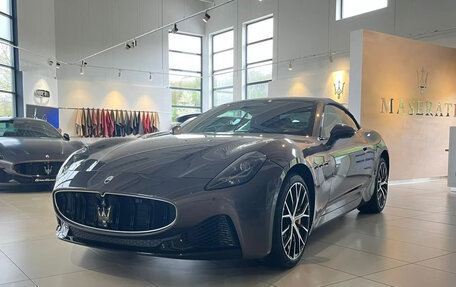 Maserati GranCabrio, 2026 год, 24 000 000 рублей, 3 фотография