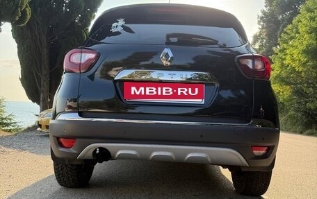 Renault Kaptur I рестайлинг, 2019 год, 1 800 000 рублей, 2 фотография