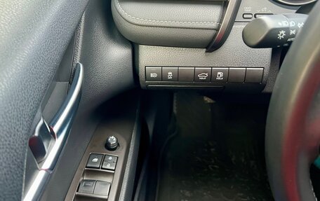 Toyota Camry, 2022 год, 2 950 000 рублей, 16 фотография